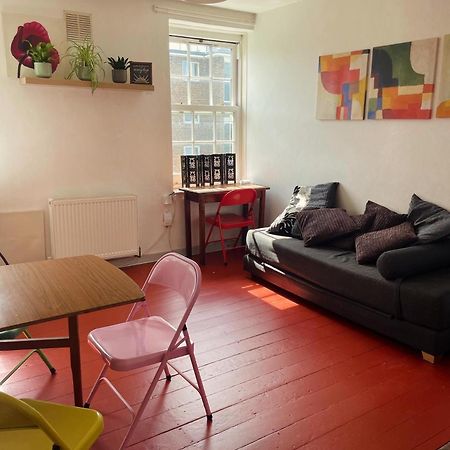 Carpe Diem Rooms Flat Near Zone 1 Londra Esterno foto