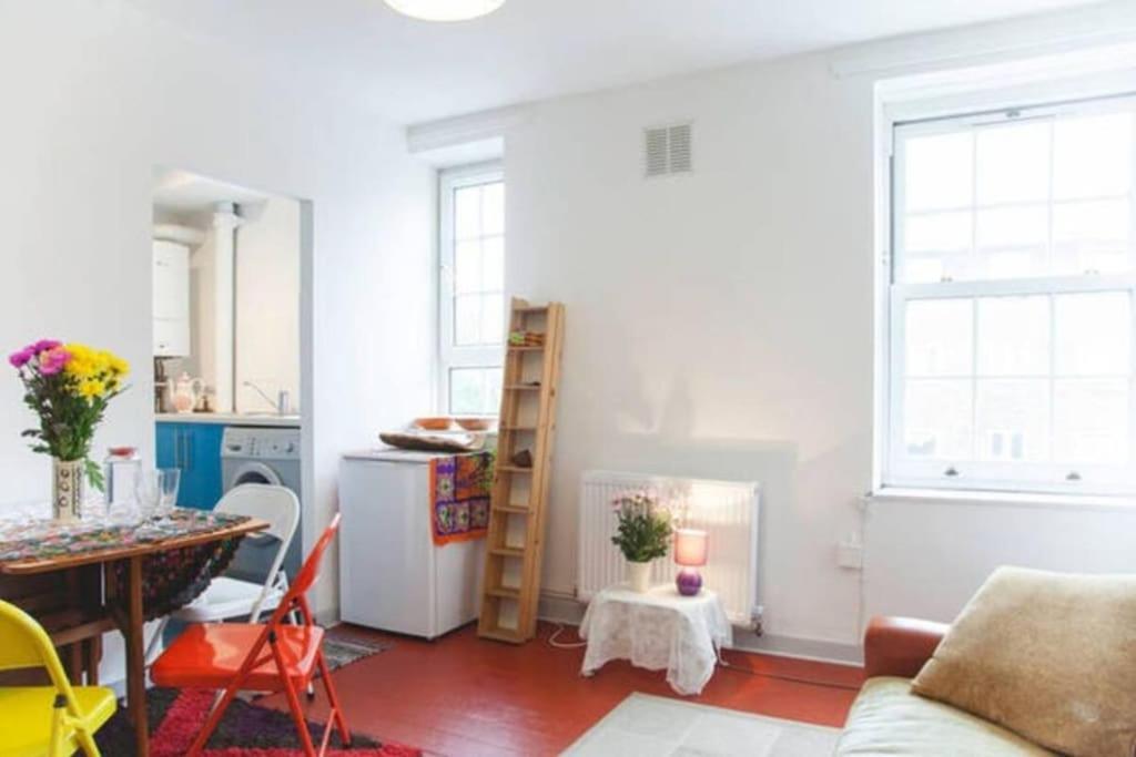 Carpe Diem Rooms Flat Near Zone 1 Londra Esterno foto