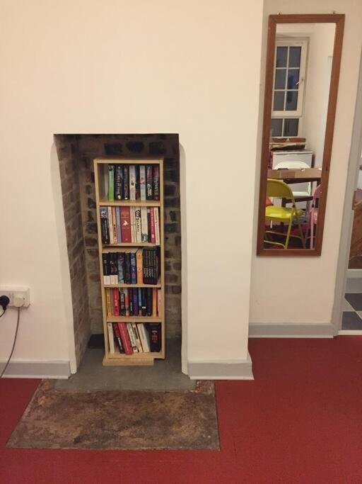 Carpe Diem Rooms Flat Near Zone 1 Londra Esterno foto