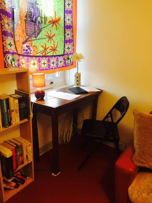 Carpe Diem Rooms Flat Near Zone 1 Londra Esterno foto