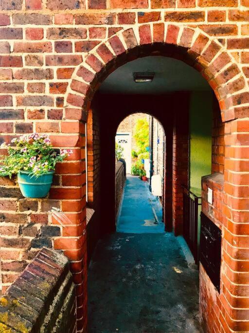 Carpe Diem Rooms Flat Near Zone 1 Londra Esterno foto